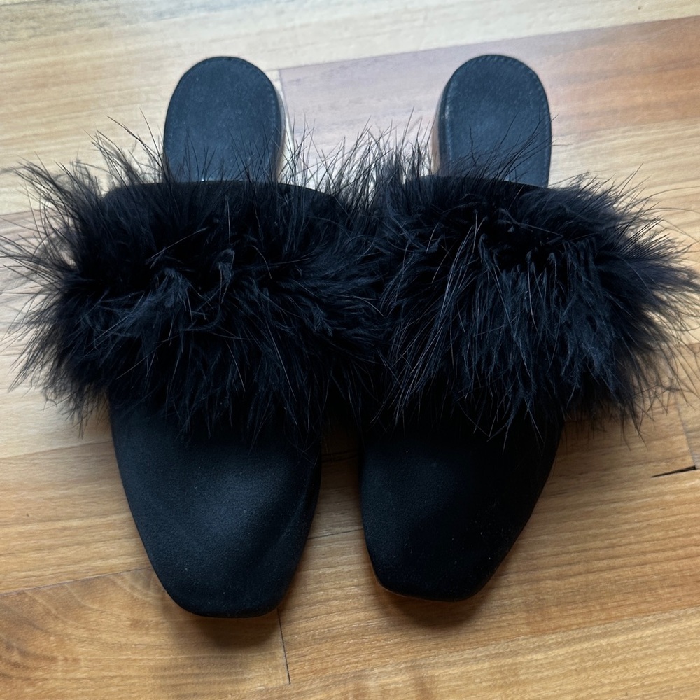 Sleeper Black Manon Slippers